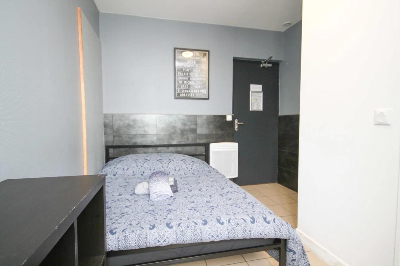 02 - Chambre Avec Lit Double Et Sdb Prive Wifi Сен-Дени Экстерьер фото